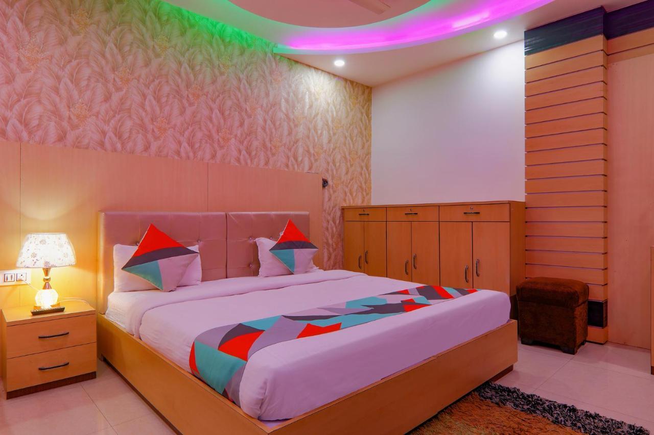 Fabexpress Moti Mahal Hotel Varanasi Eksteriør billede