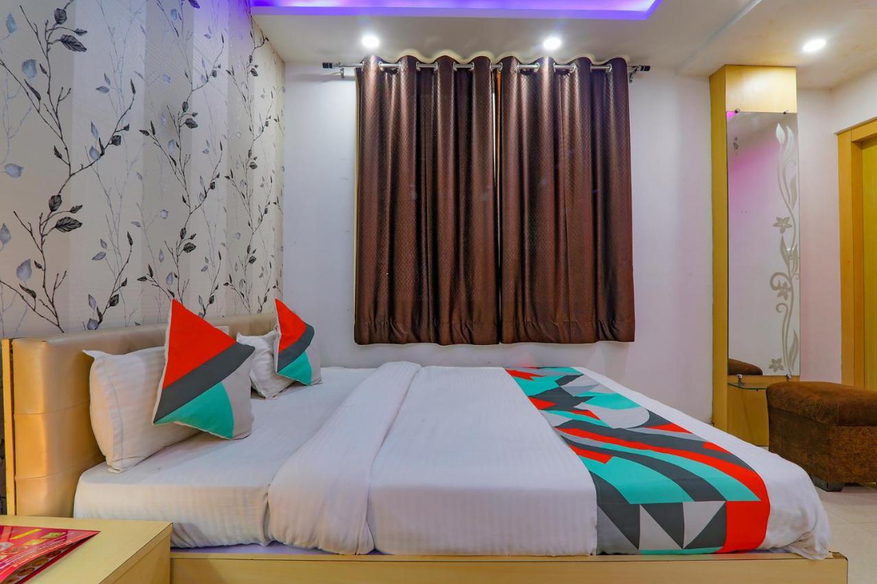 Fabexpress Moti Mahal Hotel Varanasi Eksteriør billede