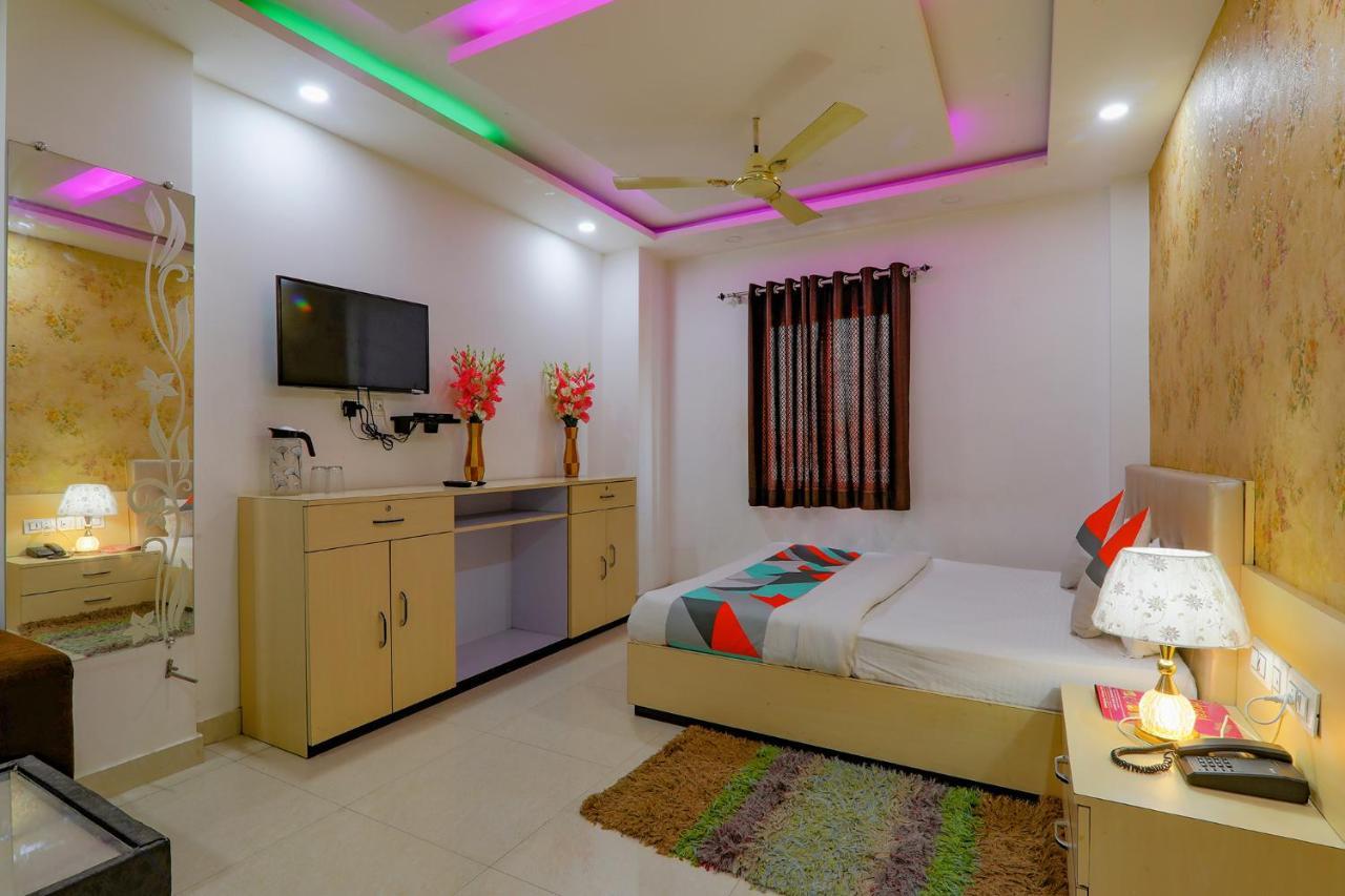 Fabexpress Moti Mahal Hotel Varanasi Eksteriør billede